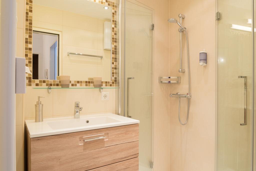Apartment Seeblick زيل أم سي الغرفة الصورة